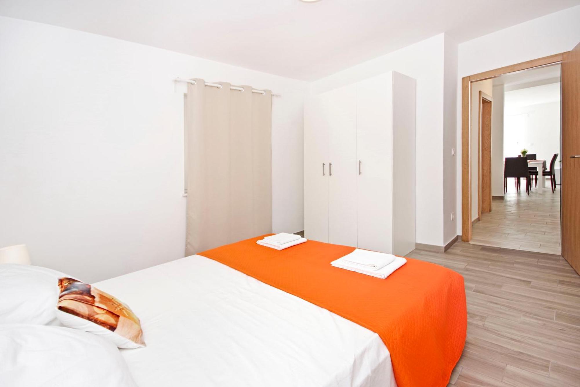 נובליה Apartments Frado מראה חיצוני תמונה