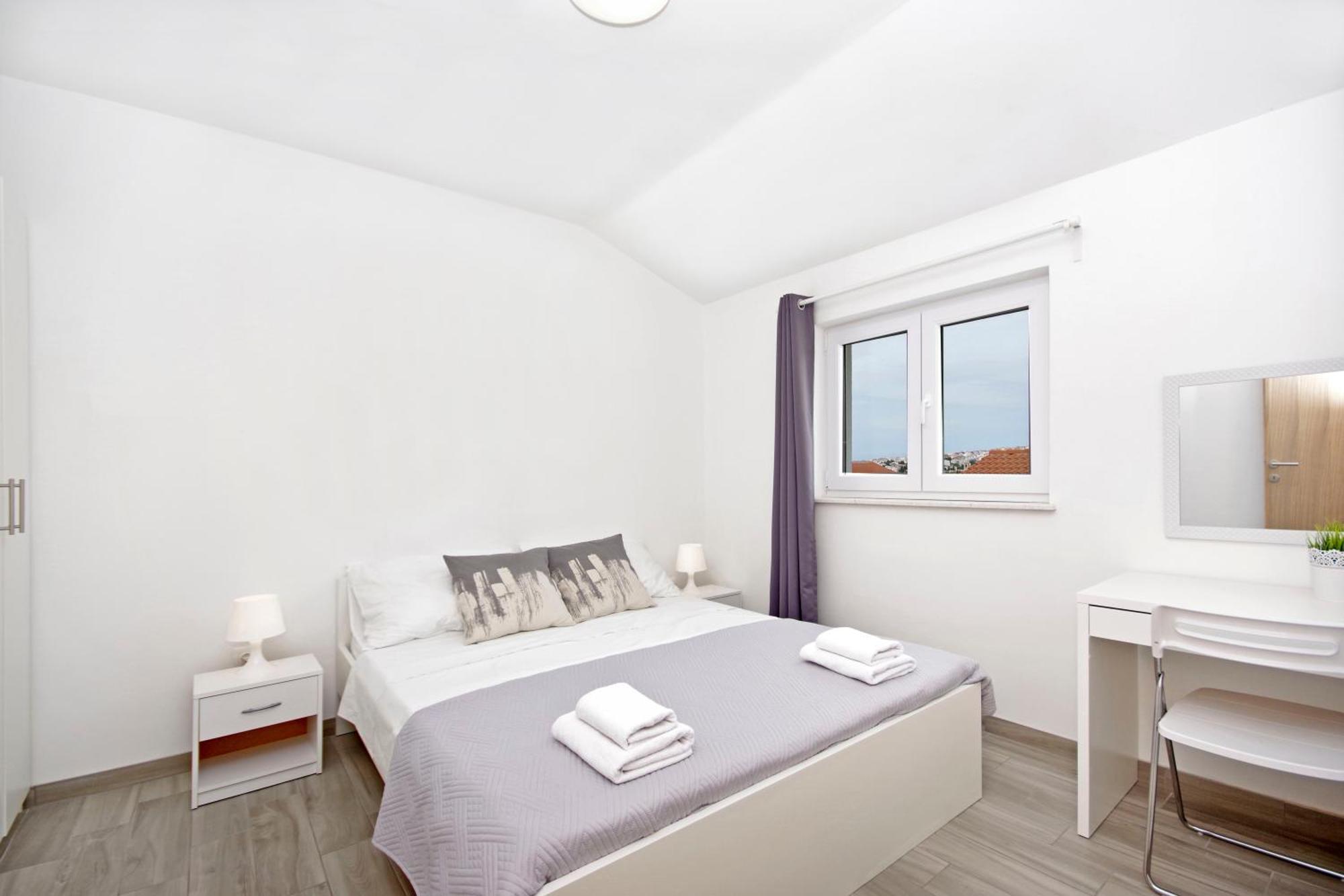 נובליה Apartments Frado מראה חיצוני תמונה