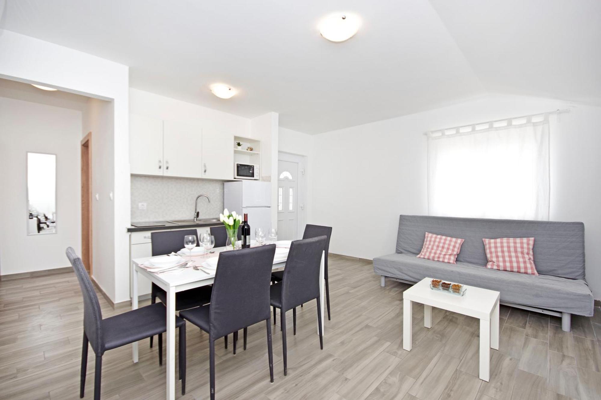 נובליה Apartments Frado מראה חיצוני תמונה