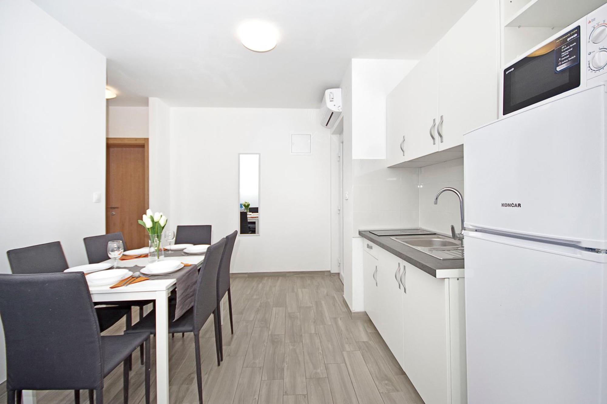 נובליה Apartments Frado מראה חיצוני תמונה