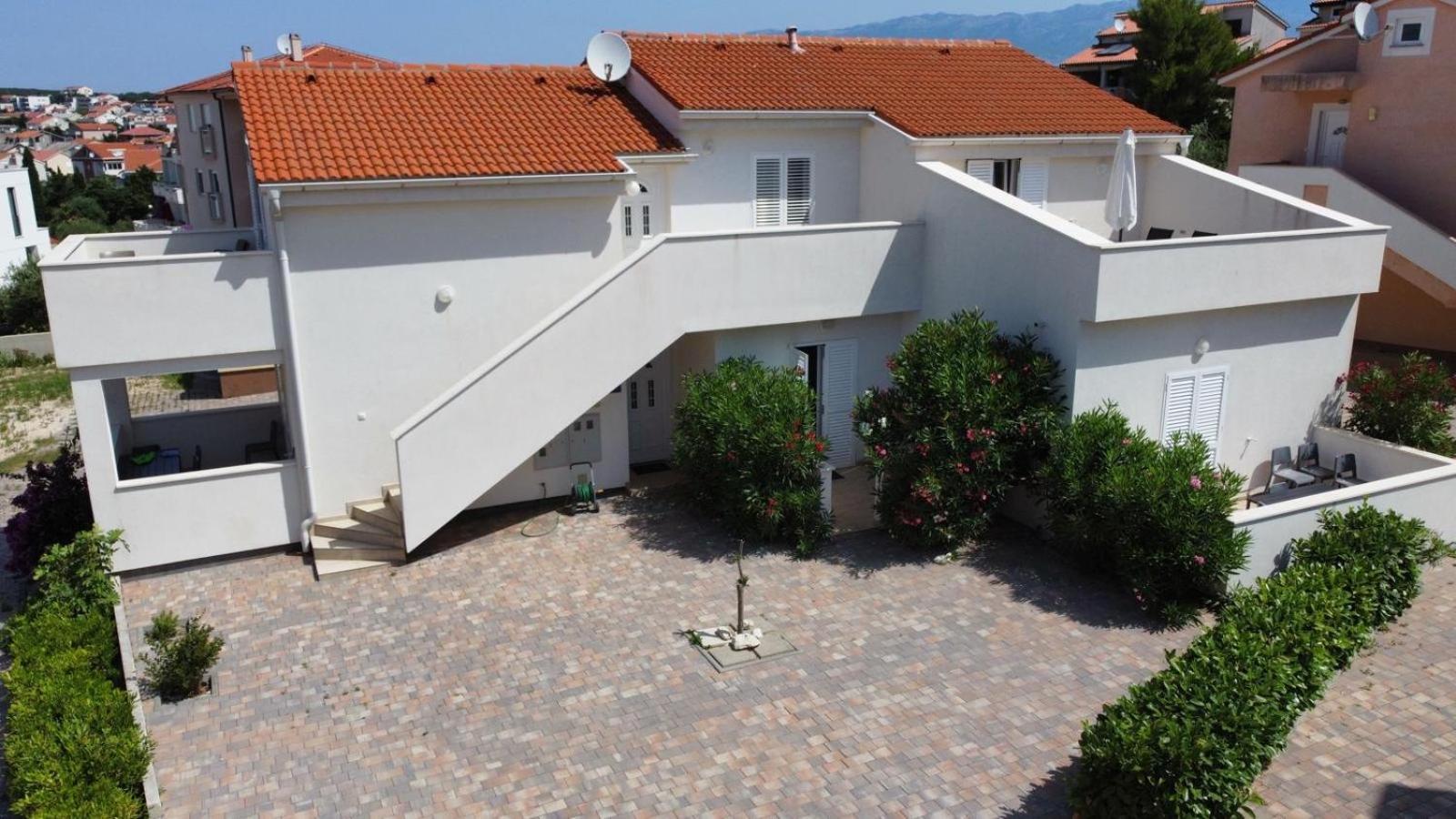 נובליה Apartments Frado מראה חיצוני תמונה
